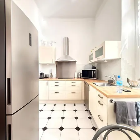 Appartamento Grand 3 Pièces A 10 Minutes A Pieds Du Centre Des Congrès Entièrement Climatisé Cannes